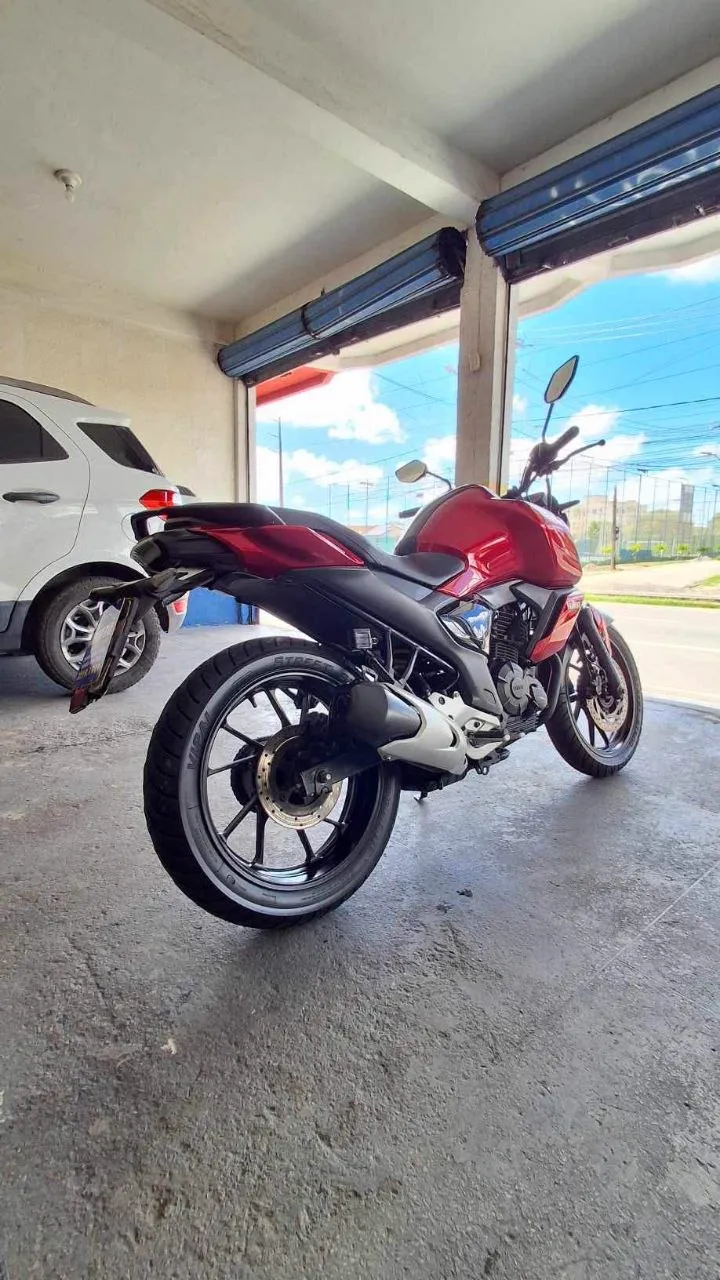 YAMAHA FZ 15 FAZER ABS TRASEIRA DIREITA